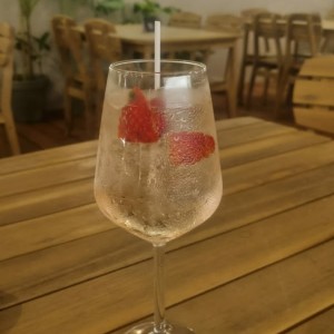 Rose Spritzer