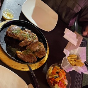 Rib-eye steak 16oz