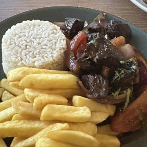 Lomo Saltado