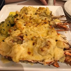 langosta gratinada 