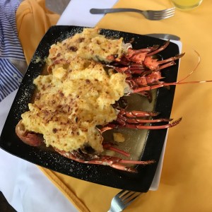 langosta gratinada