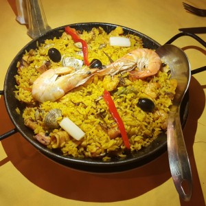 paella marinera para 2 personas