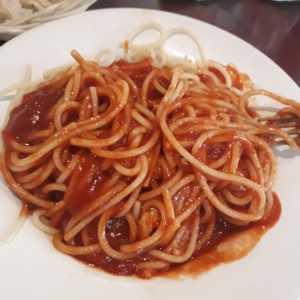 Espaguetti con lomo