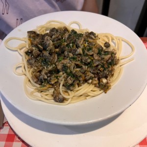Spaguetti al vongole