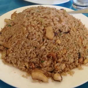 Arroz chaufa de mariscos 