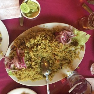 Arroz verde con corvina