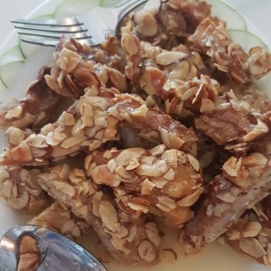 Pollo con almendras y limon