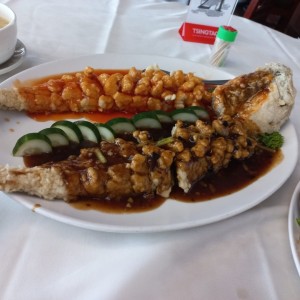 Pescado en Racimo de Uva