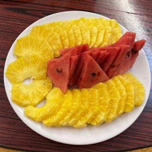 Fruta fresca en postre