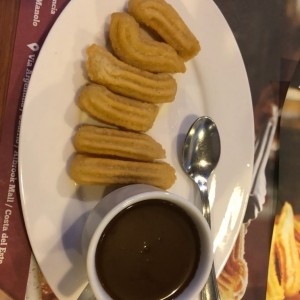 Churros con chocolate