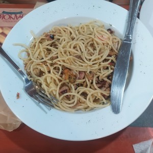 Spaghetti de Mariscos al Olivo