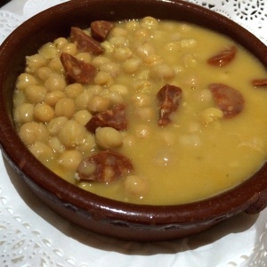 Garbanzos con chorizo