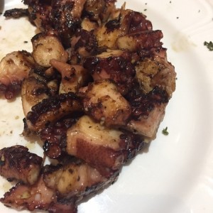 pulpo al carbon