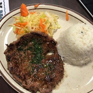 Carne a la parrilla 