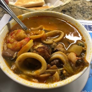 sopa de mariscos