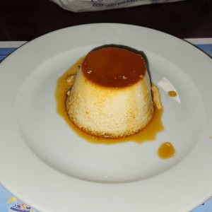 Flan de la casa