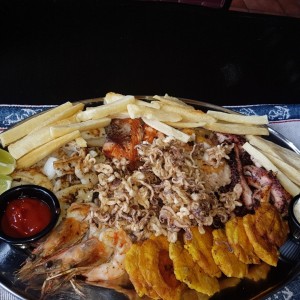 Bandeja de Mariscos