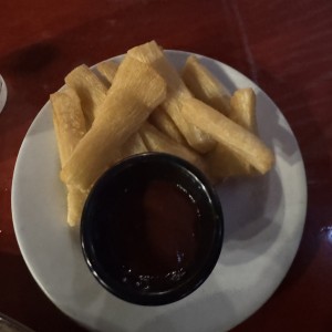 Acompañamientos Adicionales - Yuca Frita