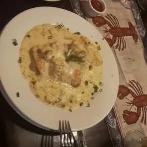 corvina rellena de marisco