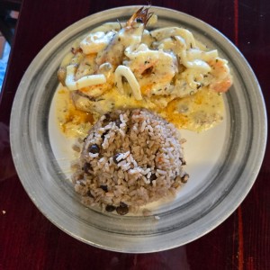 Filete de Corvina Rellena de Mariscos