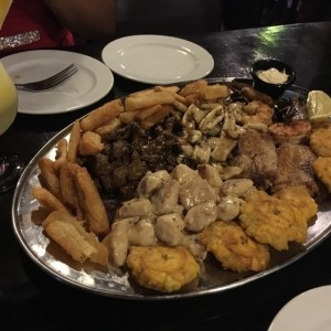 Bandeja Tierra y Mar