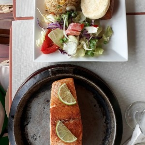 salmon a la parrilla 