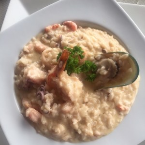 risotto de mariscos en salsa de coco 