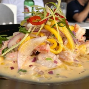 ceviche peruano con mango