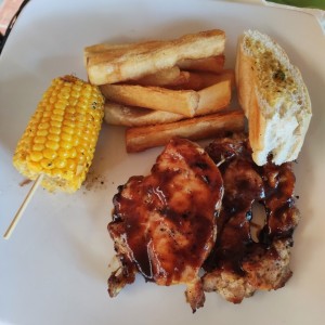 Pollo deshuesado bbq