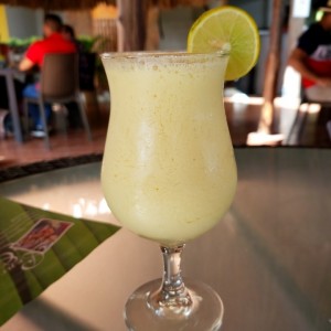 Limonada con maracuya