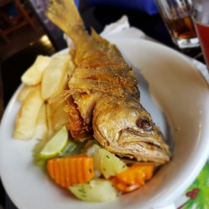 Pescado frito