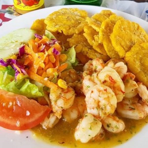 camarones al criolla