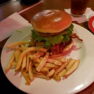 hamburguesa Panamax