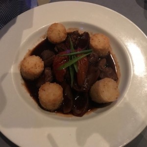 Platos fuertes - Lomo saltado