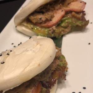 pulled pork bao buns