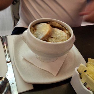 SOPA DE CEBOLLA