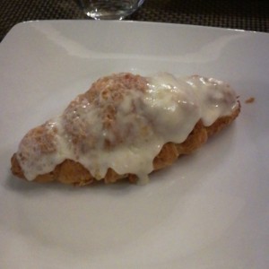 croissant en salsa bechamel