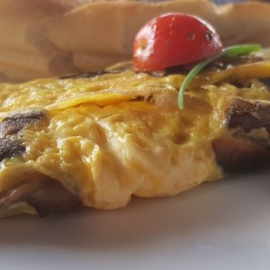 Omelette con hongos