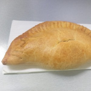 empanada artesanal de carne