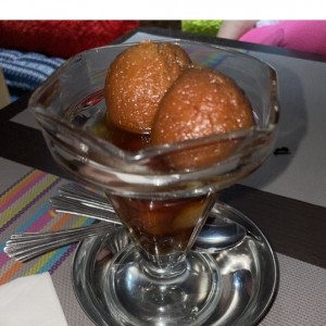 Desserts/ Postre - Gulab Jamun