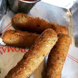 mozzarella sticks