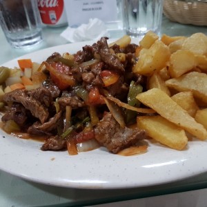 bistec picado con papas