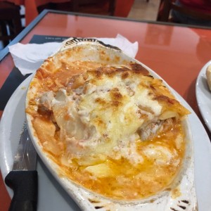 lasagna gratinada