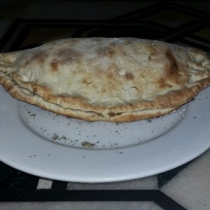 calzone de pollo con hongos