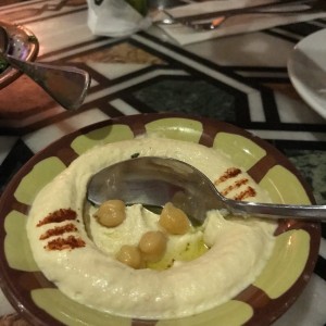 delicioso hummus