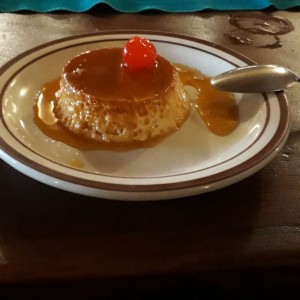 Flan de la casa