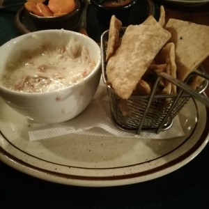 Queso Fundido con Chorizo