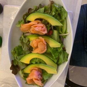 ensalada con salmon