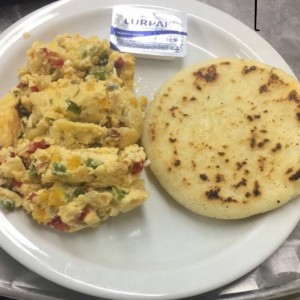 arepa con perico