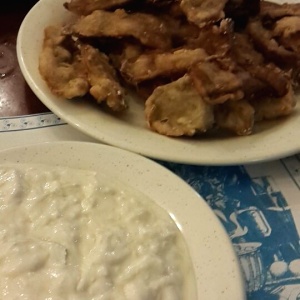 Berenjenas fritas con Satziki